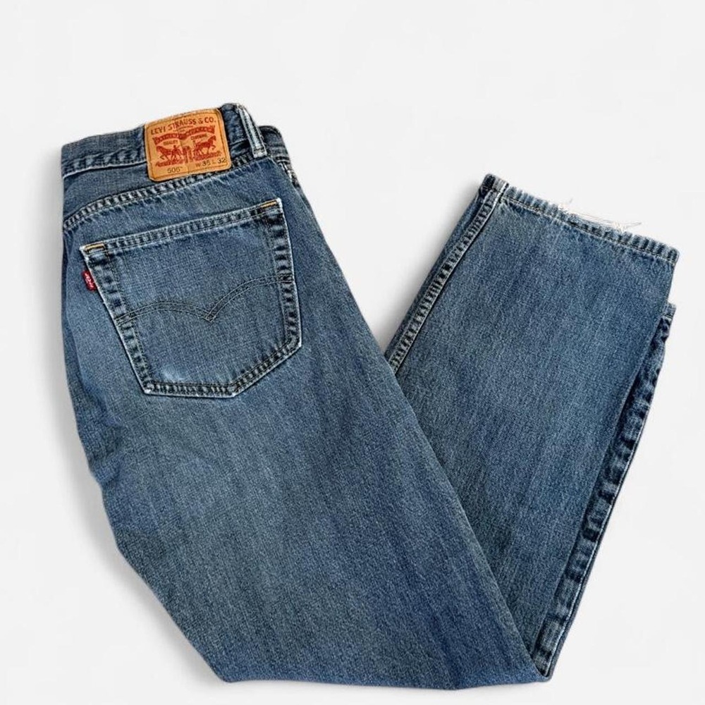 Levis 505 Regular Fit Medium Wash Blue Denim Jeans 36x32 Distressed 0791